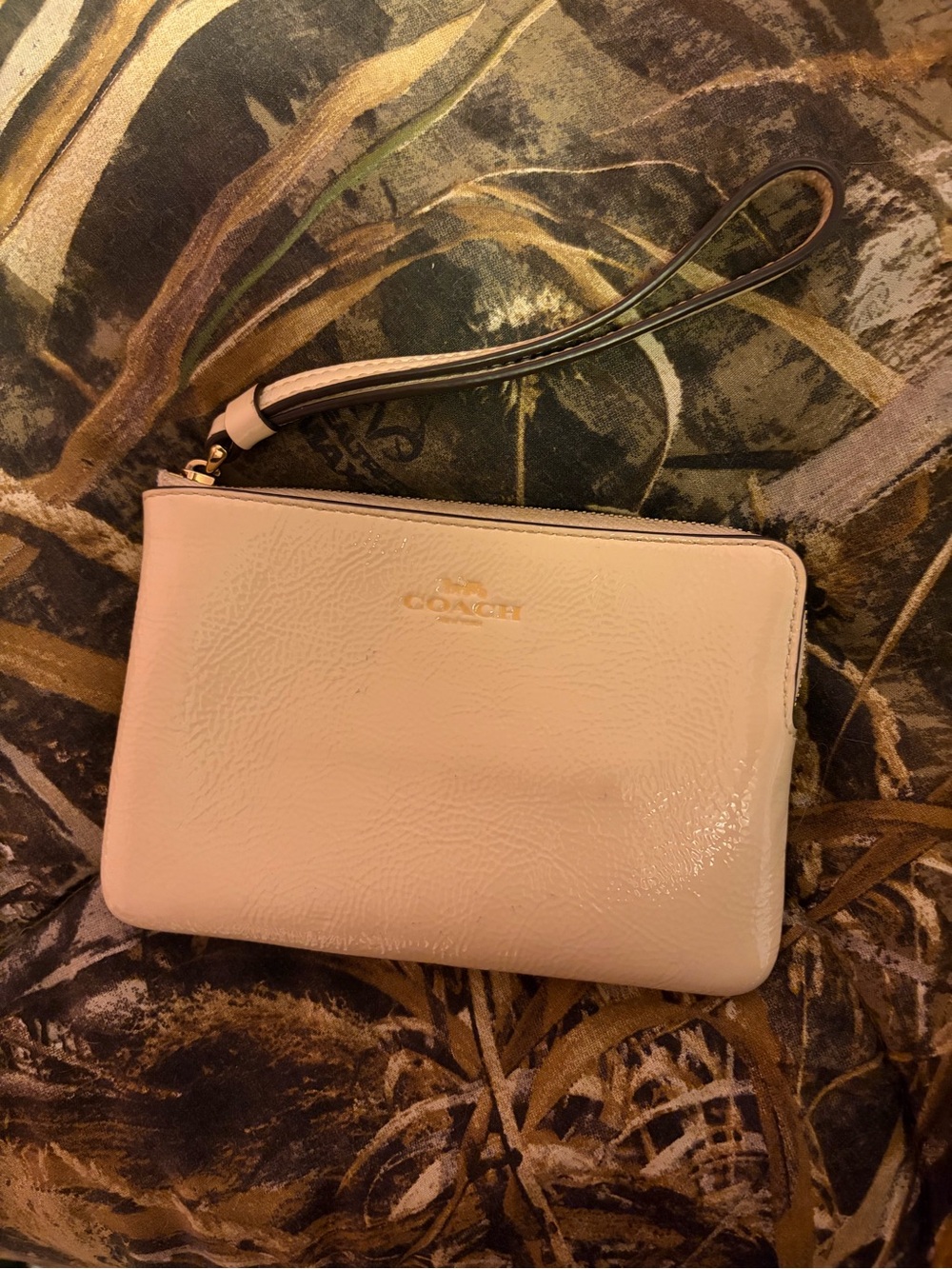 COACH Cream Patent Leather Wristlet with Gold Logo